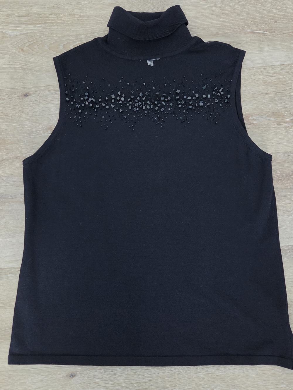 Reba Women's XL Black 84% Silk Sleeveless Turtleneck Beaded Knit Top Elegant